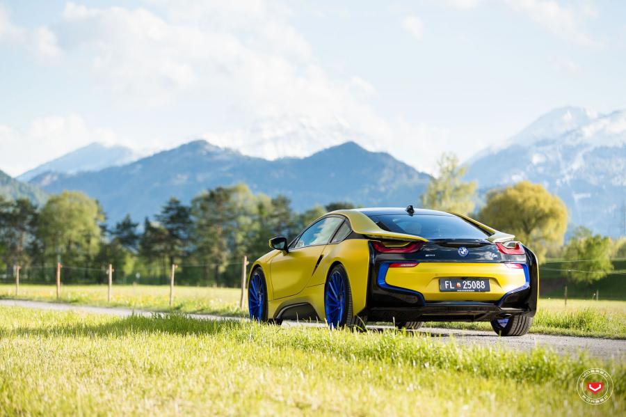  BMW i8 on Vossen Wheels (VPS-305T) 2016 года  (фото 8 из 81)